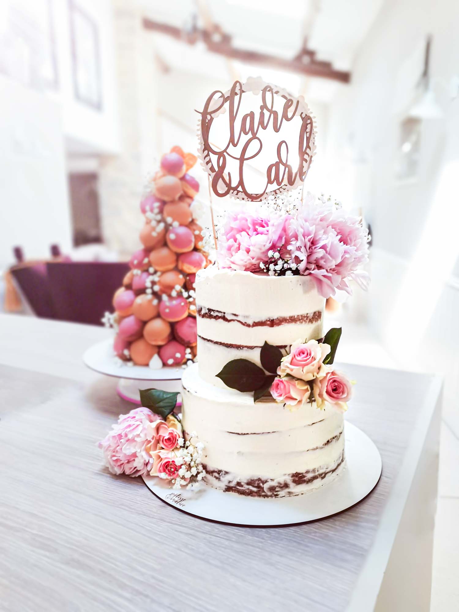 wedding cake - gateau de mariage fleuri patisse et malice